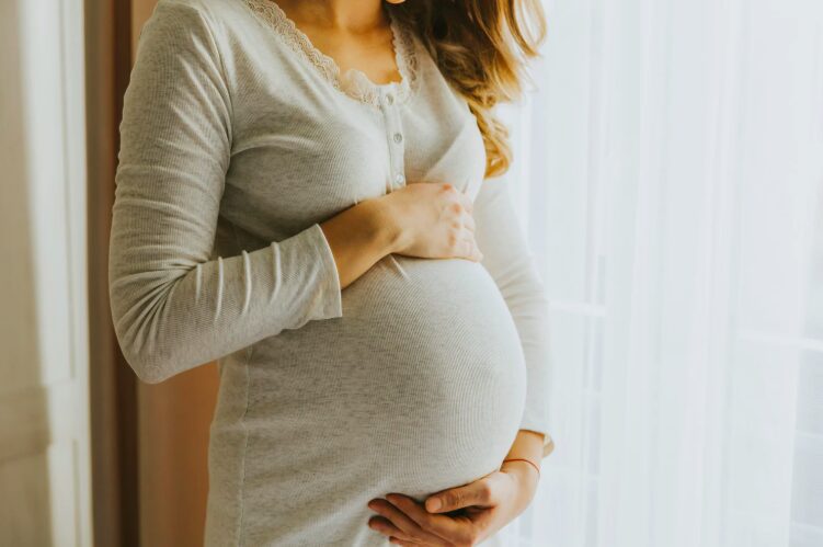 Atemprobleme in der Schwangerschaft im 1. Trimester: Was steckt dahinter?