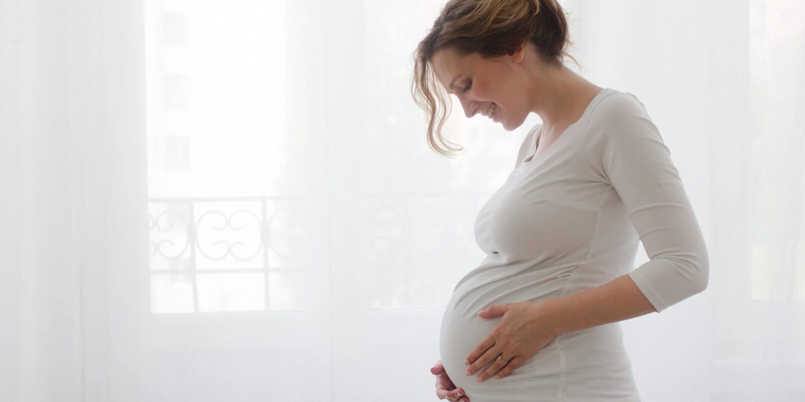 In welcher Position spürt man Baby am besten Kindsbewegungen in der Schwangerschaft
